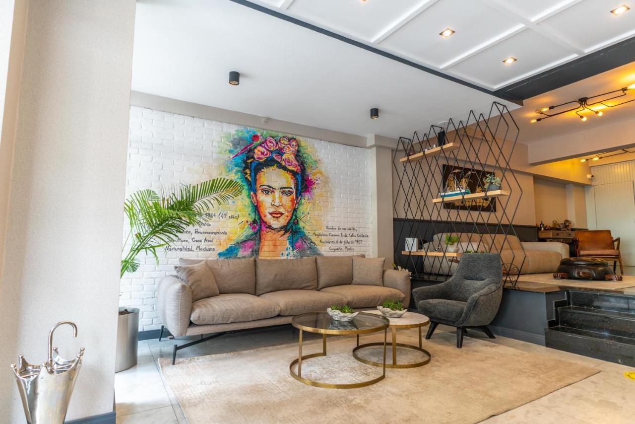 Viva La Vita Hotel Измир Экстерьер фото