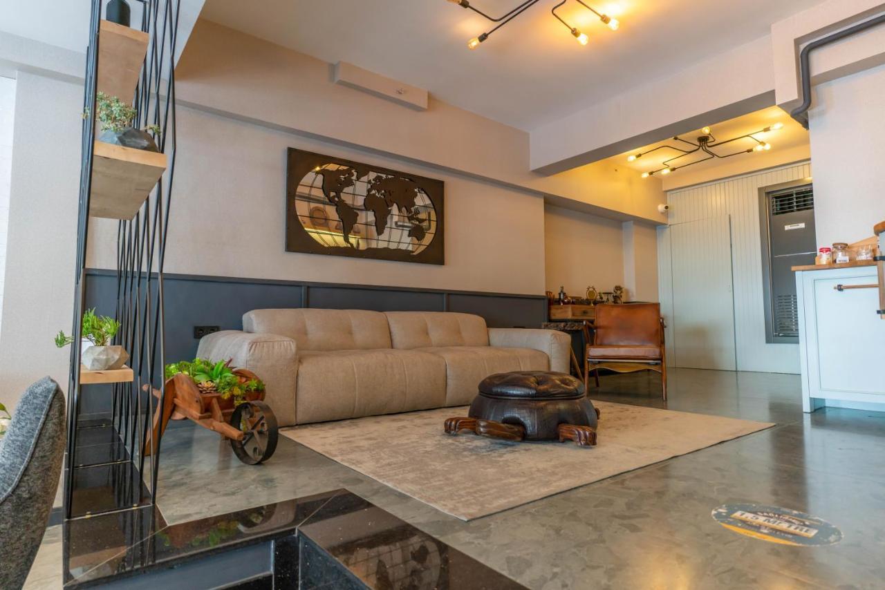 Viva La Vita Hotel Измир Экстерьер фото